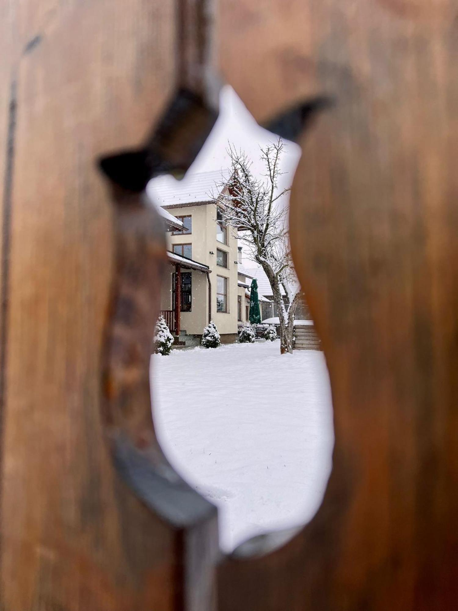 Famives Vendeghaz Bed and Breakfast Racul Exteriör bild